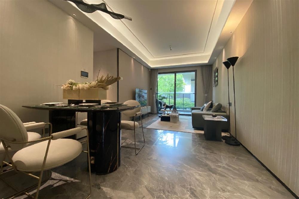 越秀天悦云湖（悦湖花园）|均价约32000元/平